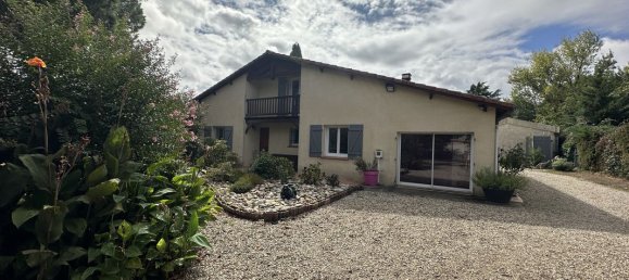 4 bedrooms House in Agen, France No. 342301 3