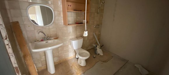 Casa de 8 dormitorios en Tenay, France No. 259138 7