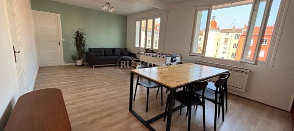 2 bedrooms Apartment in Lyon, France No. 284291 3