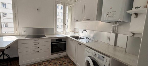 2 bedrooms Apartment in Lyon, France No. 284291 9