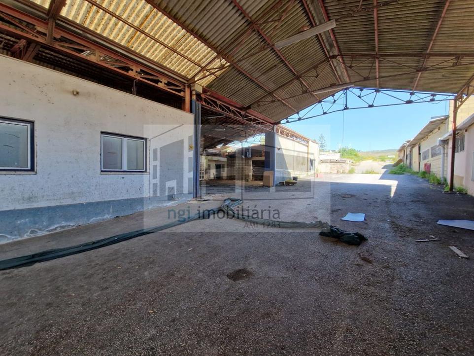 Armazém em Loures, Portugal 1000 m² N.º 234709