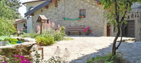 9 chambres Maison à Mulazzo, Italy No. 232147 6