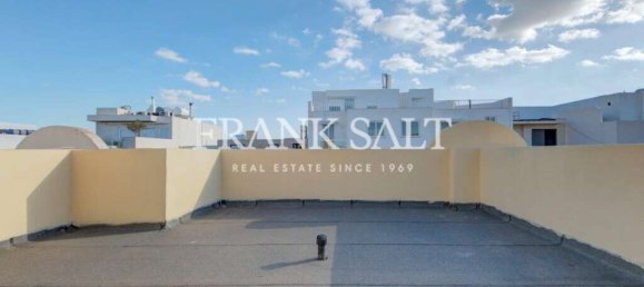 3 bedrooms Maisonette in Swieqi, Malta No. 6891 19