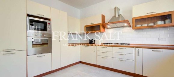 3 bedrooms Maisonette in Swieqi, Malta No. 6891 2