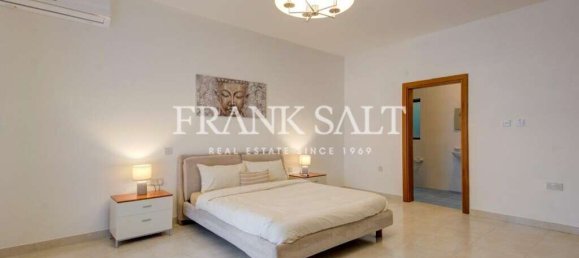 3 bedrooms Maisonette in Swieqi, Malta No. 6891 11