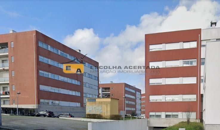 4 Schlafzimmer Wohnung in Sao Mamede de Infesta, Portugal, Nr. 44703