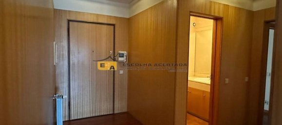 4 Schlafzimmer Wohnung in Sao Mamede de Infesta, Portugal, Nr. 44703 6