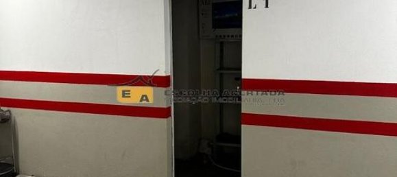 Apartamento de 4 dormitorios en Sao Mamede de Infesta, Portugal No. 44703 15