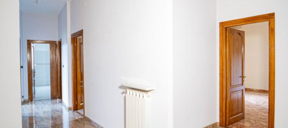 7-Zimmer Wohnung in Genoa, Italy, Nr. 163958 18