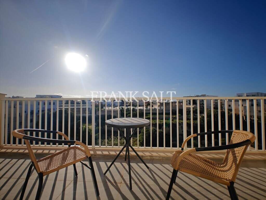 Ático de 2 dormitorios en Attard, Malta No. 11556