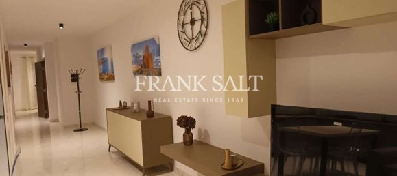 2 bedrooms Penthouse in Attard, Malta No. 11556 7