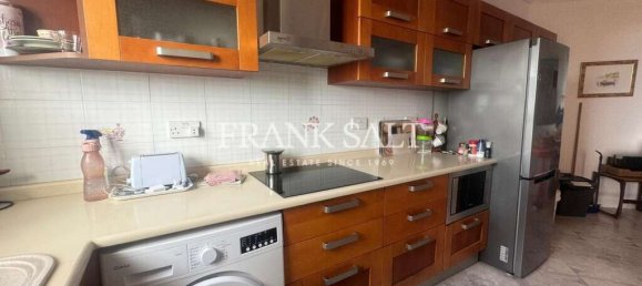 2 Schlafzimmer Maisonette-Wohnung in Zebbug, Malta, Nr. 6116 6