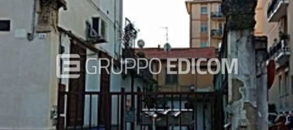 Apartamento de 3 dormitorios en Vigevano, Italy No. 329655 5