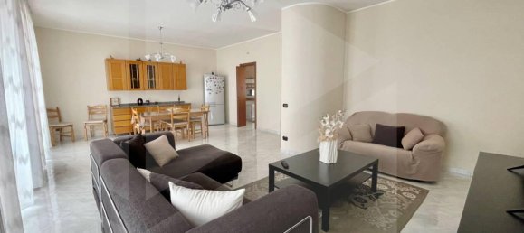 4 rooms Apartment in Andria, Italy No. 14912 2