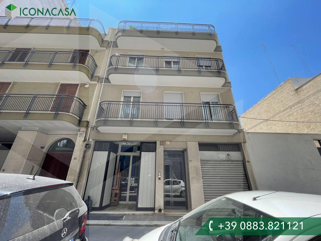 4 rooms Apartment in Andria, Italy No. 14912