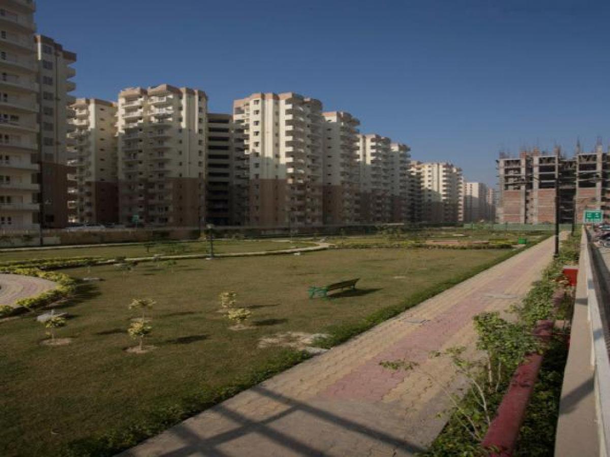 2 bedrooms House in Ghaziabad, India No. 18910