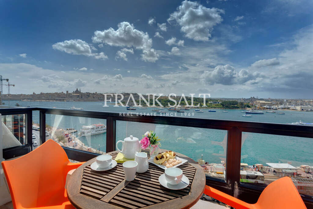 Квартира с 2 спальнями в Слима, Мальта № 3221