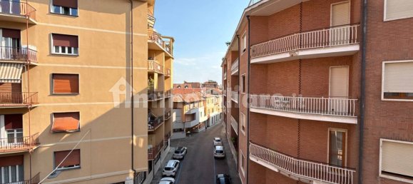 3 غرف نوم شقة في Alba, Italy رقم 276430 12