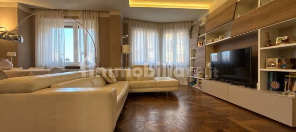 3 غرف نوم شقة في Alba, Italy رقم 276430 3