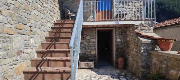 8-Zimmer Schlösser in Casola in Lunigiana, Italy, Nr. 173759 4
