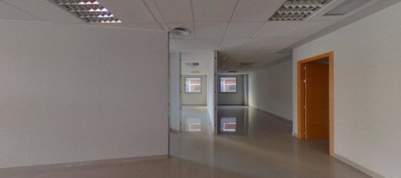 Bureau à Leon, Spain 163m² No. 65730 4