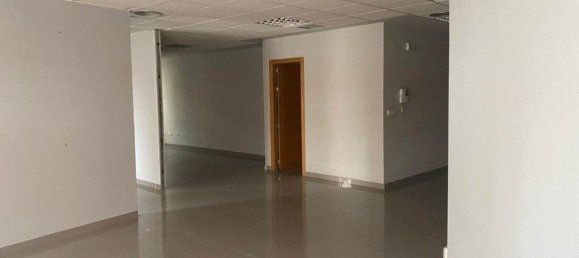 Bureau à Leon, Spain 163m² No. 65730 17