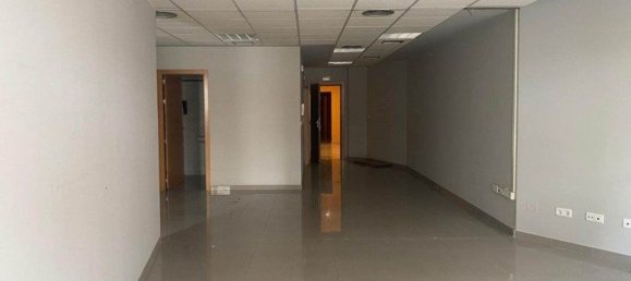 Bureau à Leon, Spain 163m² No. 65730 21