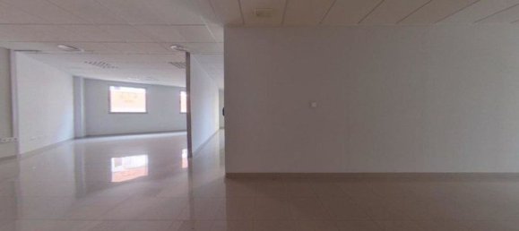 Bureau à Leon, Spain 163m² No. 65730 19