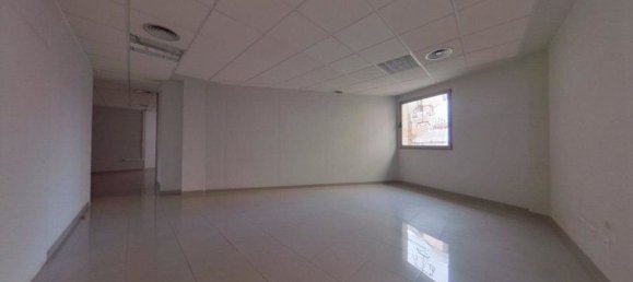 Bureau à Leon, Spain 163m² No. 65730 16