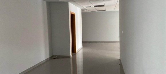 Bureau à Leon, Spain 163m² No. 65730 9