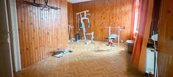 253m² Commercial property in Denain, France No. 230465 9