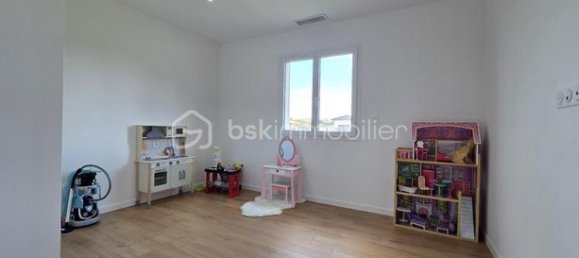 4 Schlafzimmer Haus in Montauban, France, Nr. 363763 7