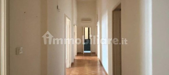 3 bedrooms Apartment in Padua, Italy No. 221101 9