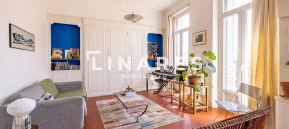 Apartamento de 2 dormitorios en Marseille, France No. 296168 6