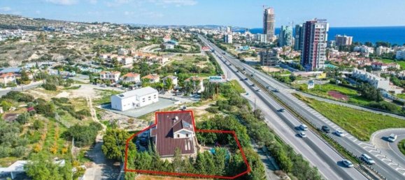 322m² Villa in Limassol, Cyprus No. 12194 2