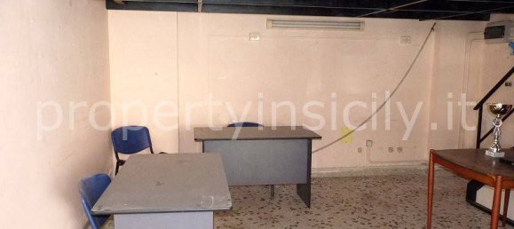 مرآب في Syracuse, Italy 32متر مربع رقم 244168 2