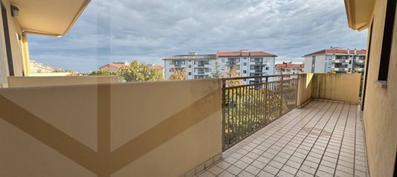 3غرفة شقة في Vasto, Italy رقم 25354 10