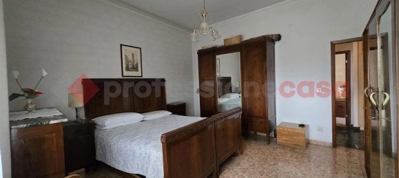 5-Zimmer Wohnung in Arezzo, Italy, Nr. 43735 45