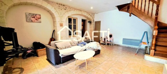 5 bedrooms House in Amboise, France No. 70659 2