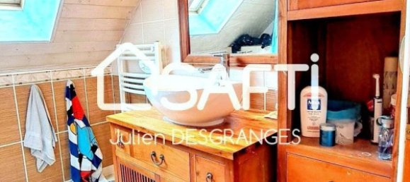 5 bedrooms House in Amboise, France No. 70659 6