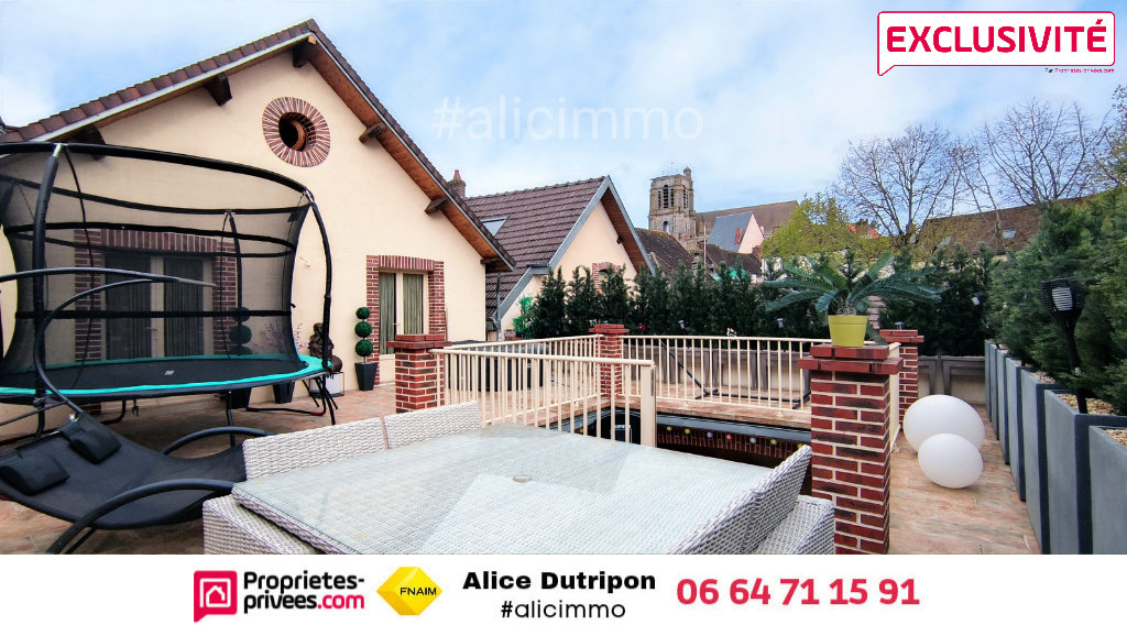 4 chambres Maison à Sézanne, France No. 69556