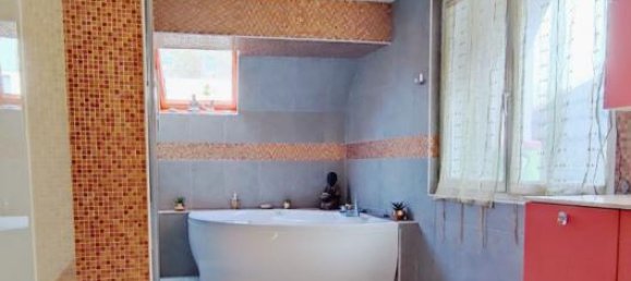 4 chambres Maison à Sézanne, France No. 69556 4