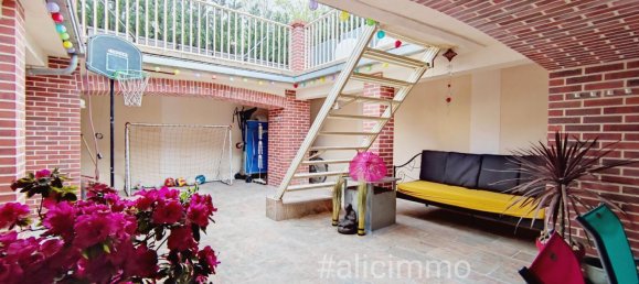 4 chambres Maison à Sézanne, France No. 69556 11