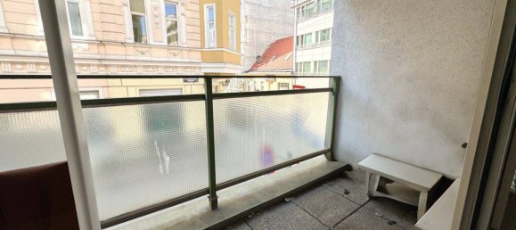 2 rooms Apartment in Rudolfsheim-Funfhaus, Austria No. 237343 4