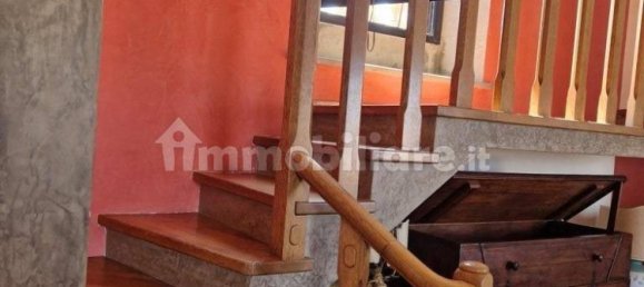 3 Schlafzimmer Penthouse in Florence, Italy, Nr. 38426 19