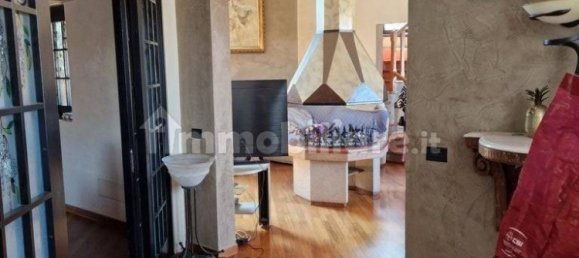 3 Schlafzimmer Penthouse in Florence, Italy, Nr. 38426 9