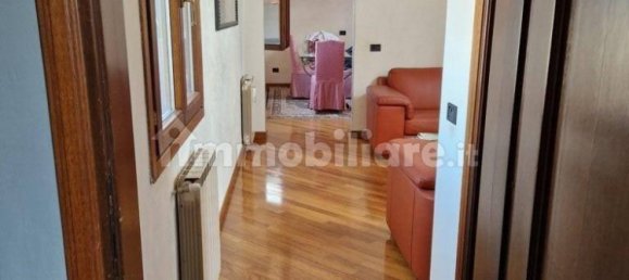 3 Schlafzimmer Penthouse in Florence, Italy, Nr. 38426 10