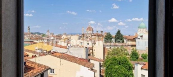 3 Schlafzimmer Penthouse in Florence, Italy, Nr. 38426 22