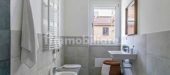 2 bedrooms Apartment in Bologna, Italy No. 82621 10