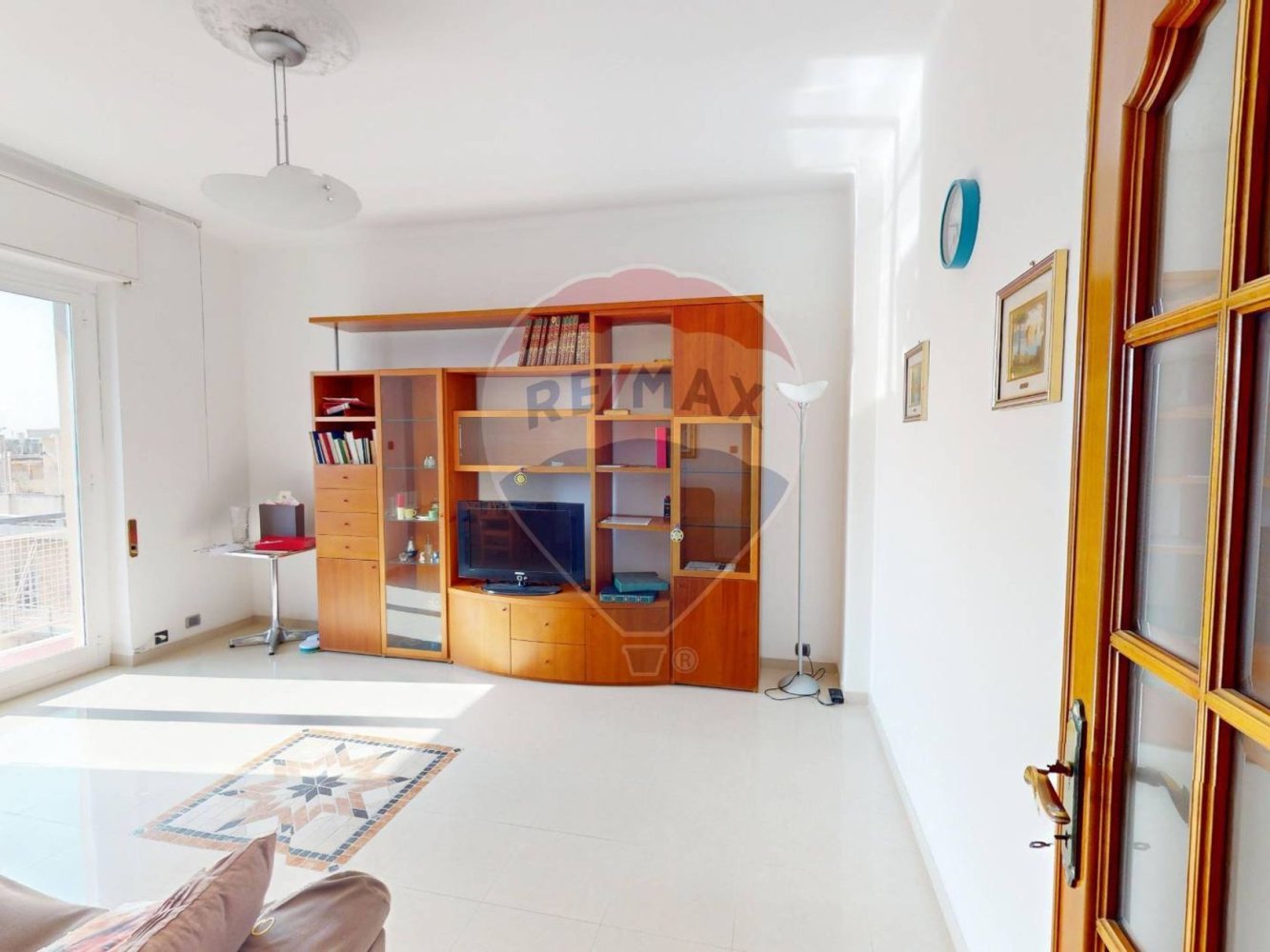 2 Schlafzimmer Wohnung in Genoa, Italy, Nr. 106046
